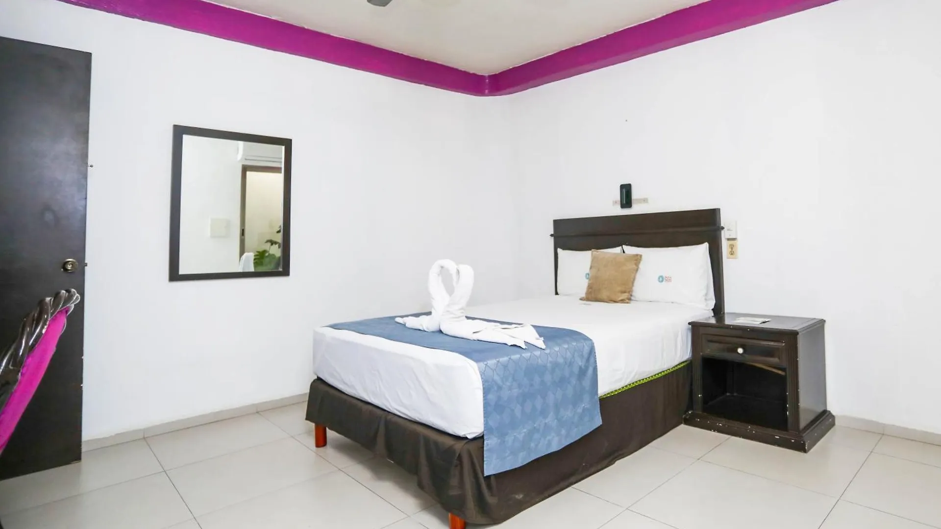 Pa'Xa Mama Hotel Boutique Cancún 3*,  Mexikó